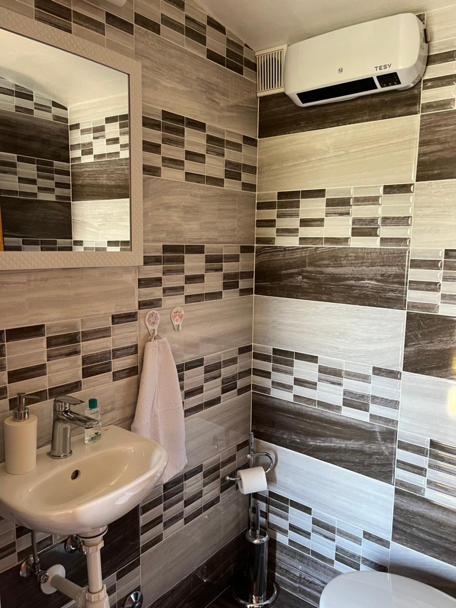 קרפינה Rooms Horvat מראה חיצוני תמונה